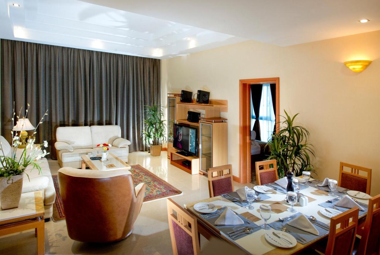 Elite Tower Apartment Sanabis Exterior photo